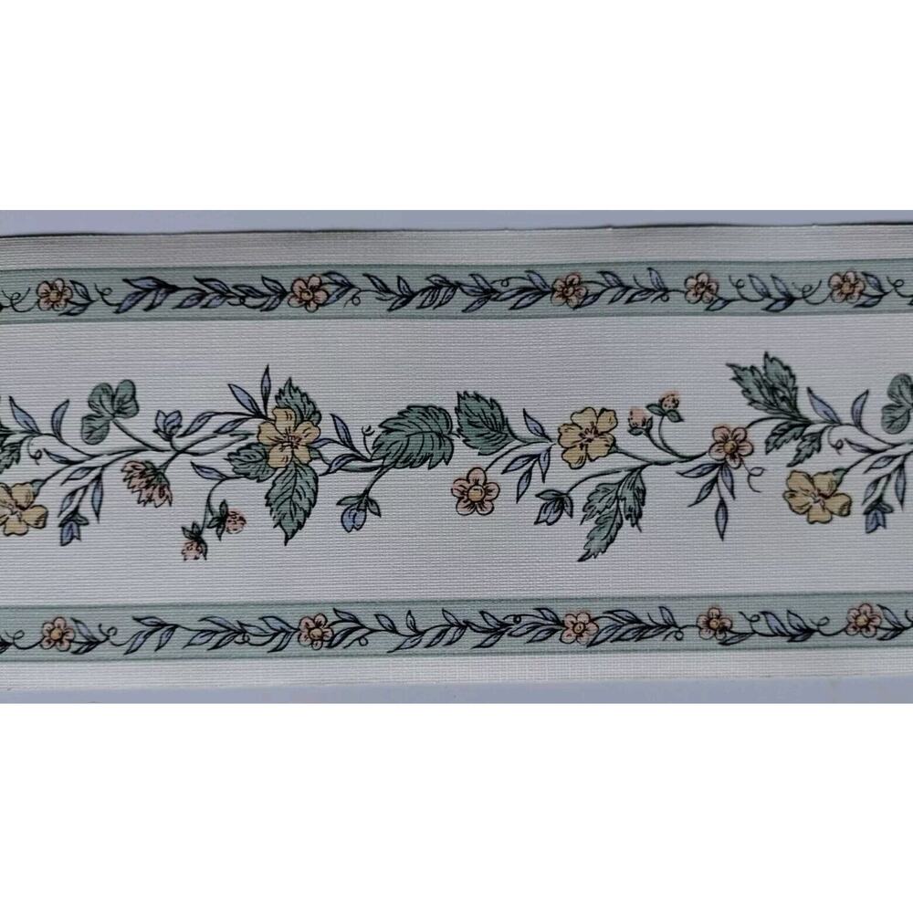 Sanitas Classic Series - Pre-pasted Vinyl Border 15 ft - Lt Pink Yellow Flowers